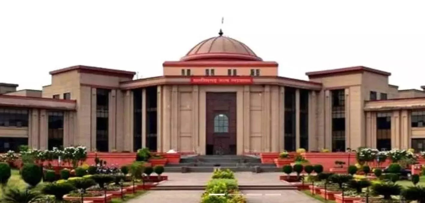 Bilaspur Highcourt News: बर्खास्त सहायक शिक्षकों... ... CG Top News Live: PM मोदी ने किया IIT भिलाई फेस-2 का शिलान्यास, इलाज न मिलने पर गर्भवती की मौत, पढ़ें CG Top News सबसे तेज़