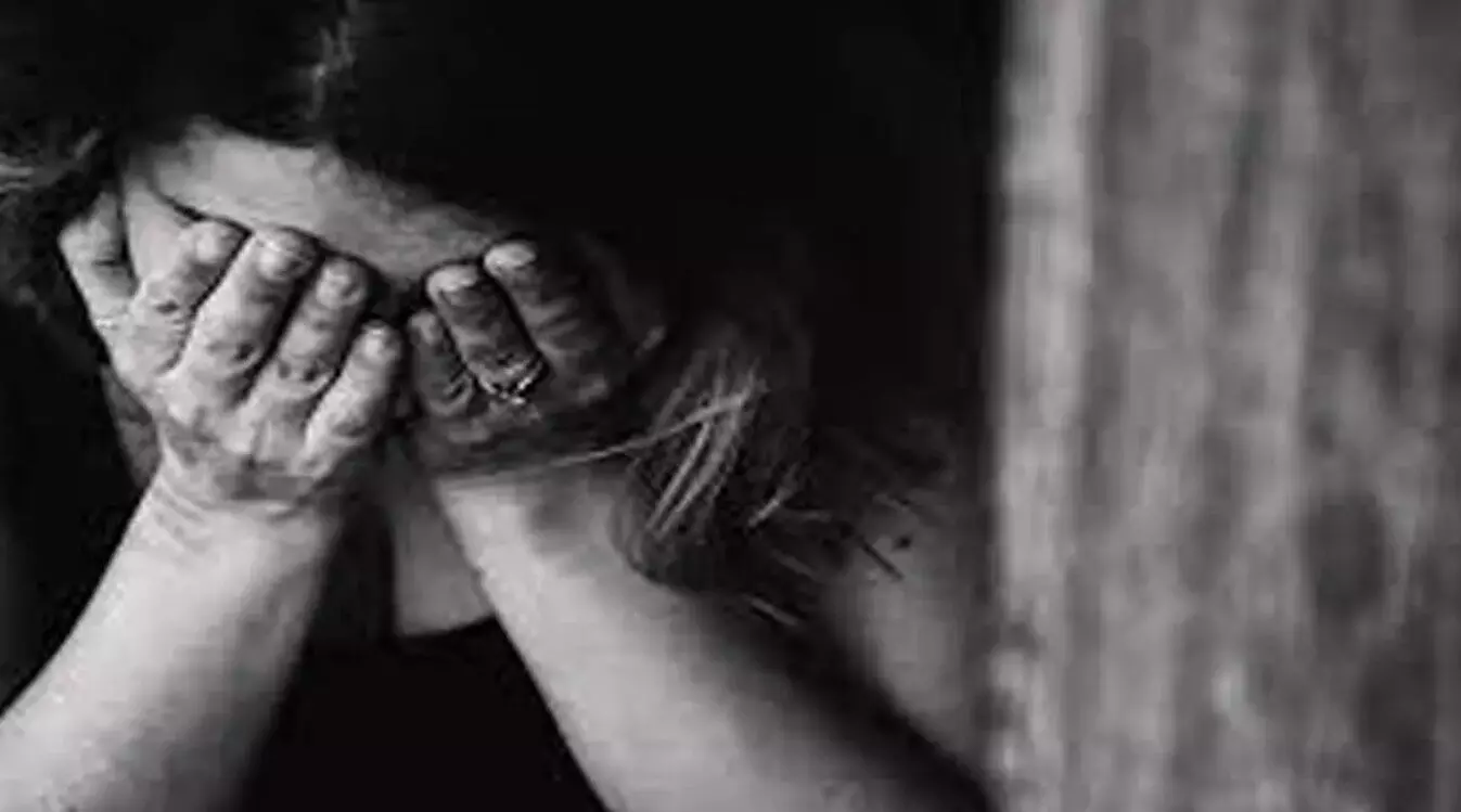 CG Teacher News: टीचर की शर्मनाक करतूत! 7वी की... ... CG Top News Live: PM मोदी ने किया IIT भिलाई फेस-2 का शिलान्यास, इलाज न मिलने पर गर्भवती की मौत, पढ़ें CG Top News सबसे तेज़