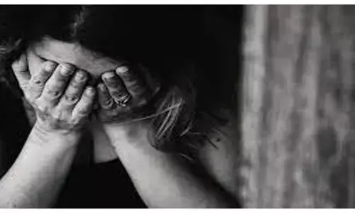 CG Teacher News: टीचर की शर्मनाक करतूत! 7वी की छात्रा से की गन्दी हरकत, भयभीत होकर छोड़ दी परीक्षा