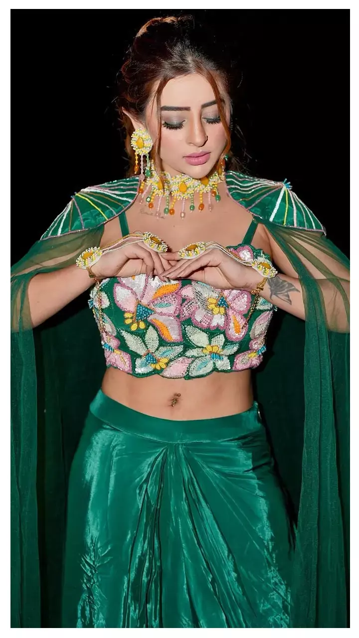 गॉर्जियस ट्रेडिशनल लुक में छाया अंकिता दवे का जलवा, सोशल मीडिया पर तेजी से हुआ वायरल...