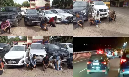 CG News: रईसजादों को हुड़दंग करना पड़ा भारी, गेट पर झूलकर गैंगस्टर गाने पर बनाये रील, 15 गिरफ्तार, 8 लग्जरी गाड़ियां जब्त...