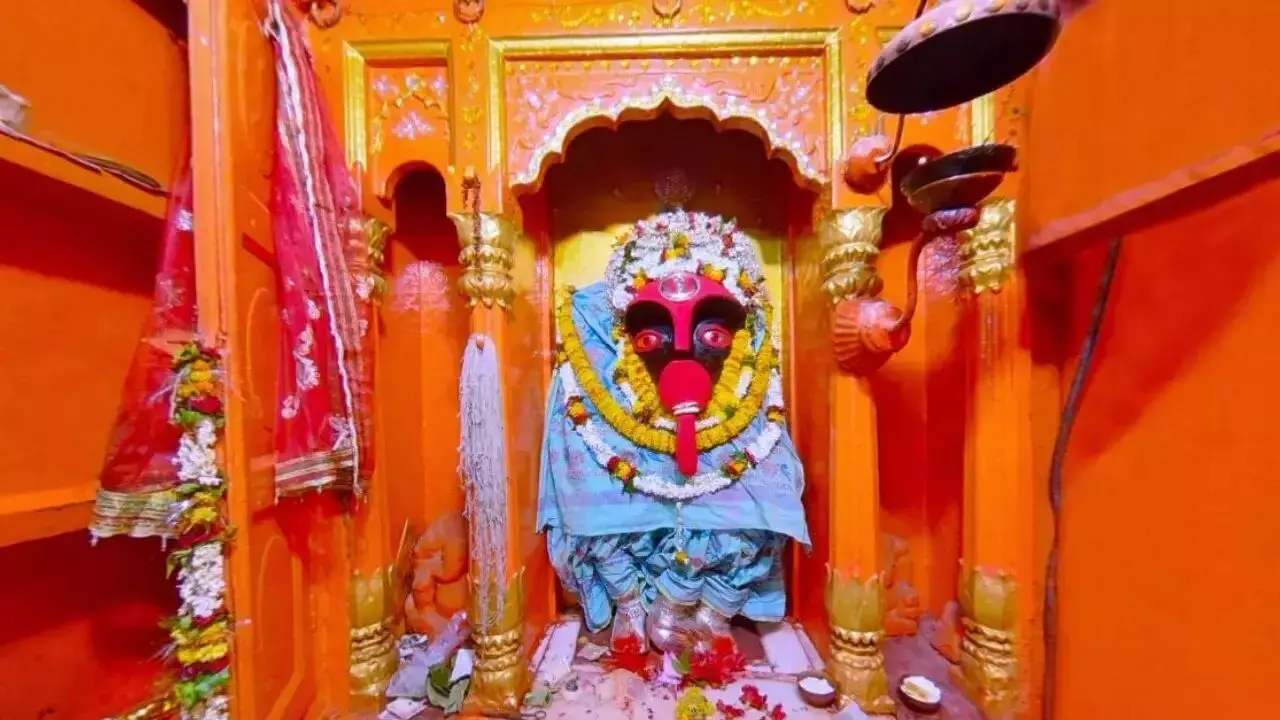 Maa Kalratri : वाराणसी में यहाँ है मां कालरात्रि का प्रसिद्ध मंदिर, भगवान शिव से जुडी है इनकी कहानी