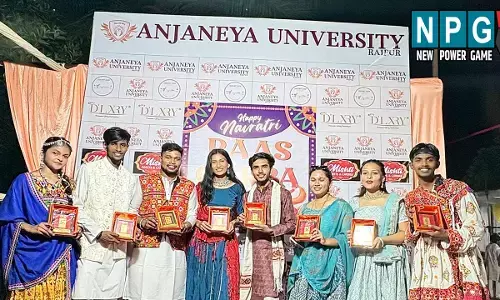 रास-गरबा महोत्सव 2025: देवी माँ की भक्ति और गरबा की ताल पर झूम उठा आंजनेय यूनिवर्सिटी का वातावरण