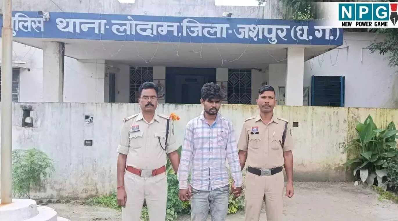 CG Crime News: ऑपरेशन ‘आघात’ के तहत पुलिस को बड़ी... ... CG Top News Hindi: छत्तीसगढ़ के इन शिक्षकों पर गिरेगी गाज! कोंडागांव जिले में नाबालिग से दुष्कर्म, पीड़िता हुई गर्भवती , पढ़ें CG Top News Hindi