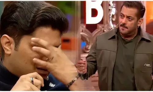 Bigg Boss 19: सलमान खान का फूटा ऐसा गुस्सा, लाइव शो में फूट-फूटकर रो पड़ा ये फेमस यूट्यूबर, हाथ जोड़ बोले- मैं...