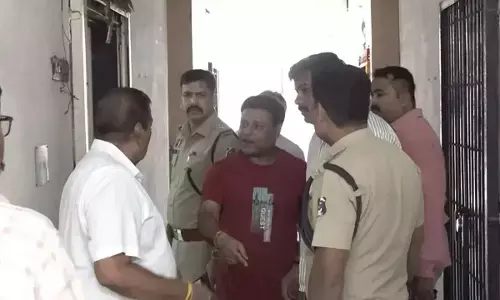 Raipur Crime News: रायपुर में 86 किलों चांदी की लूट निकली झूठी, पीड़ित कारोबारी ही निकला आरोपी...इस वजह से झूठी कहानी रच पुलिस को कर रहा था गुमराह...