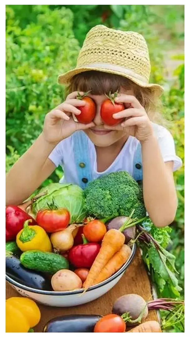 Health Benefits For Kids: बच्चों की बढ़नी है इम्यूनिटी, तो डाइट में शामिल करे ये टॉप 10 फूड आइटम्स...