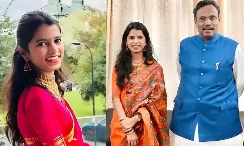 मैथिली का डंका! बिहार चुनाव में उतरेगी मैथली ठाकुर! नेताओं से मुलाकात के बाद BJP में एंट्री की अटकलें तेज़, जानिए कौन हैं ये मशहूर गायिका