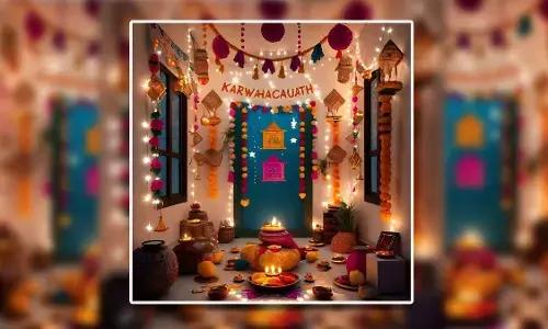 Karwa Chauth Decoration Unique Ideas : खुद के साथ बालकनी, छलनी और थाल को भी बनाये खास, तभी तो फोटो पर आएगी Wow लाइक