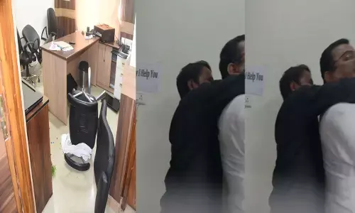 CG News: अपर संचालक के साथ कार्यालय में घुसकर अभद्रता व तोड़फोड़, छत्तीसगढ़ जनसंपर्क अधिकारी संघ ने मुख्यमंत्री से दोषियों पर कड़ी कार्रवाई की मांग की