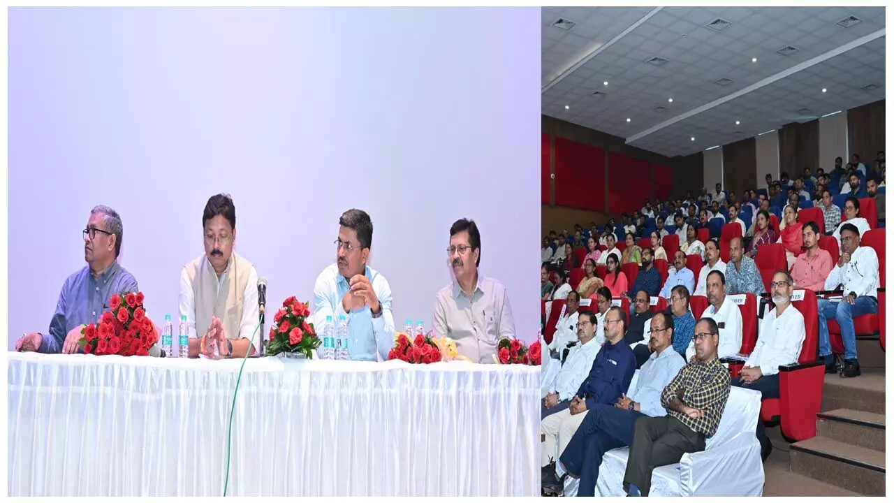 Chhattisgarh Employees News: मंडल के तकनीकी अधिकारियों और कर्मचारियों हेतु एक दिवसीय गुणवत्ता जागरुकता कार्यशाला का आयोजन...