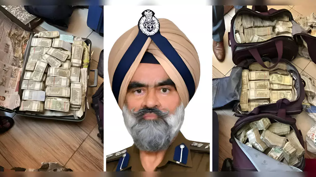 DIG Harcharan Singh Bhullar: IPS हरचरण सिंह भुल्लर सस्पेंड, घर से बरामद हुए थे 7.5 करोड़ कैश और सोना, जानिए अब तक क्या हुआ?