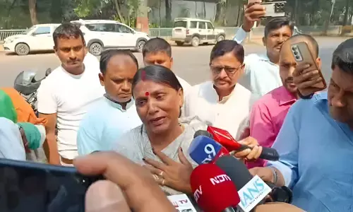 Bihar Election 2025: टिकट कटने के बाद फफक कर रो पड़ीं RJD नेता उषा देवी, वीडियो हुआ वायरल