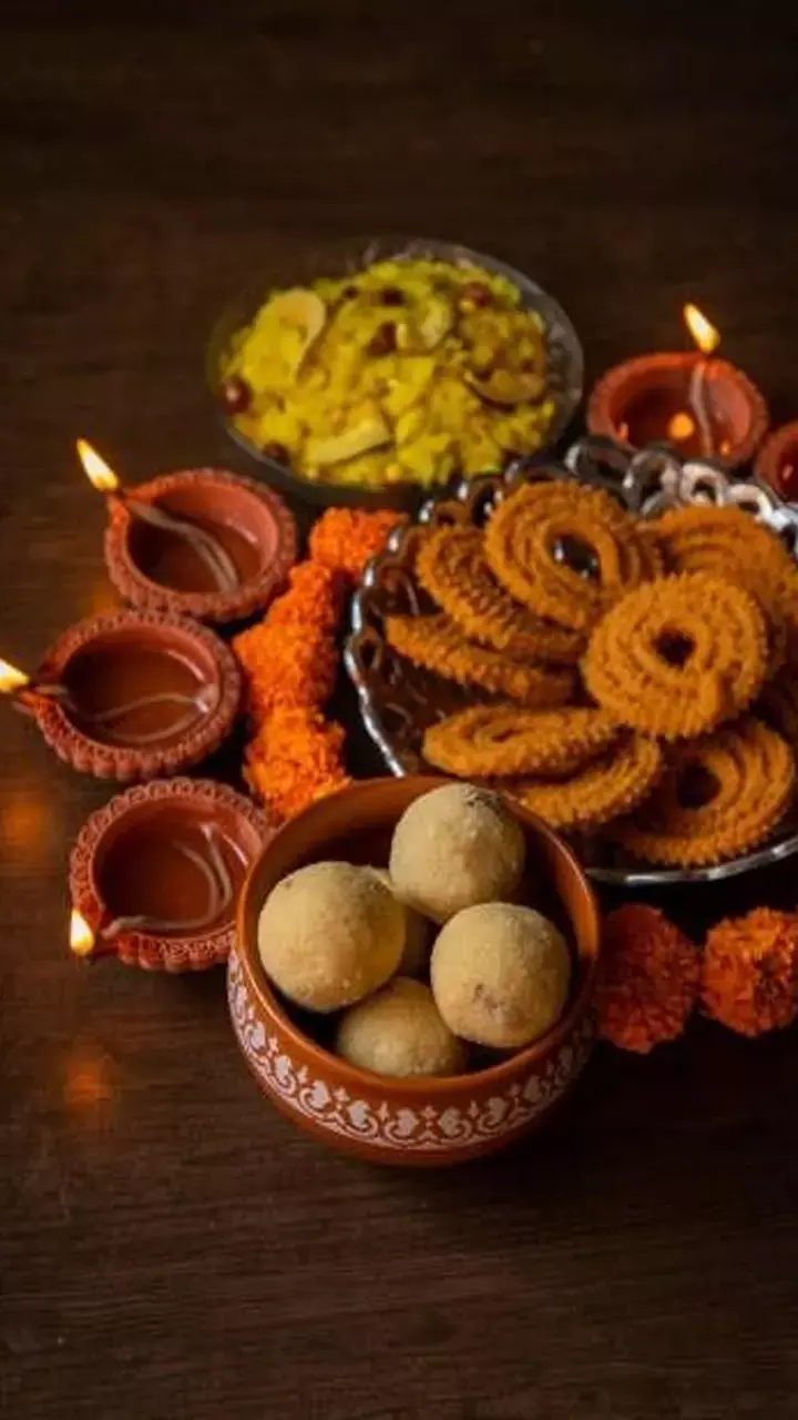 Gas Aur Acidity Ke Liye Gharelu Upay: दिवाली में खा-खाकर एसिडिटी-गैस हो गई है तो आजमाएं ये उपाय