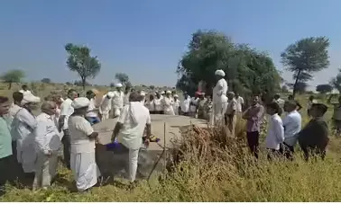 Rajasthan News :  हृदयविदारक घटना ! माँ ने अपने तीन मासूमों के साथ घर के टांके में की आत्महत्या, कारण अज्ञात