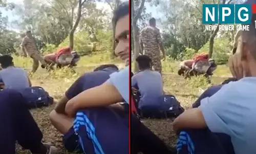 Bijapur CRPF Bharti Viral Video: CRPF भर्ती में युवक को बनाया मुर्गा: फिर जवान ने सिर पर मारी लात, वीडियो सोशल मीडिया पर हुआ वायरल