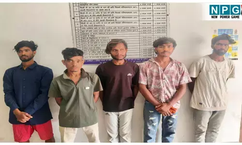 Bilaspur Crime News: दो पक्षों के विवाद के दौरान बीच बचाव करने आए अधेड़ की पेट में घुसाया धारदार चाकू , अतड़ियां आई बाहर