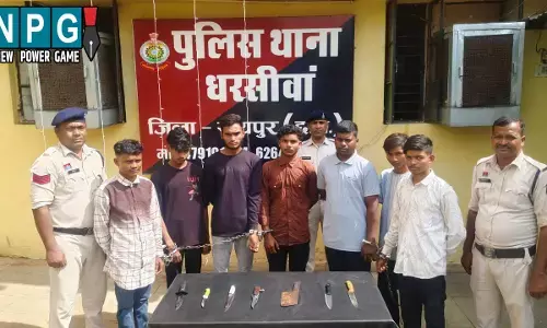 Raipur Crime News: चाकू लेकर रील्स बनाना पड़ा भारी: पुलिस ने 7 आरोपी को गिरफ्तार कर निकाला जुलुस, कहा- गुंडागर्दी पाप है, पुलिस हमारा बाप है