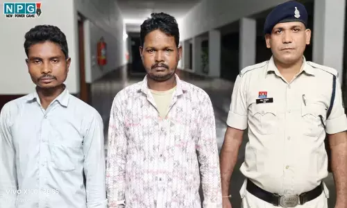 Dhamtari News: पत्नी को दूसरे के साथ देख गुस्साए पति ने ससुर के साथ मिलकर कर दी युवक की हत्या...