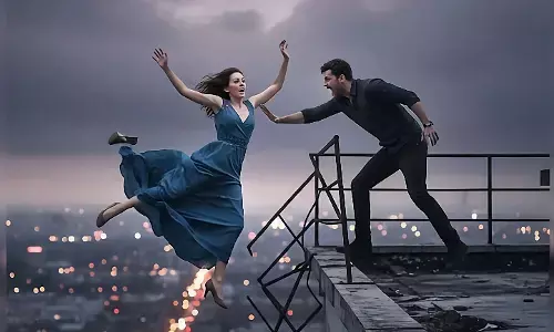 Crime News today: पत्नी ने सेक्स करने से किया मना... पति ने छत से फेंका, लव मैरिज के बाद बना हैवान, जानिए पूरा मामला