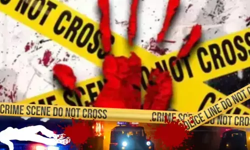 UP: बेटे के नाम कराई 40-40 लाख की चार बीमा पॉलिसी... फिर मां ने प्रेमी संग रच दी हत्या की साजिश; पुलिस ने खोला सनसनीखेज राज, जानें पूरा मामला