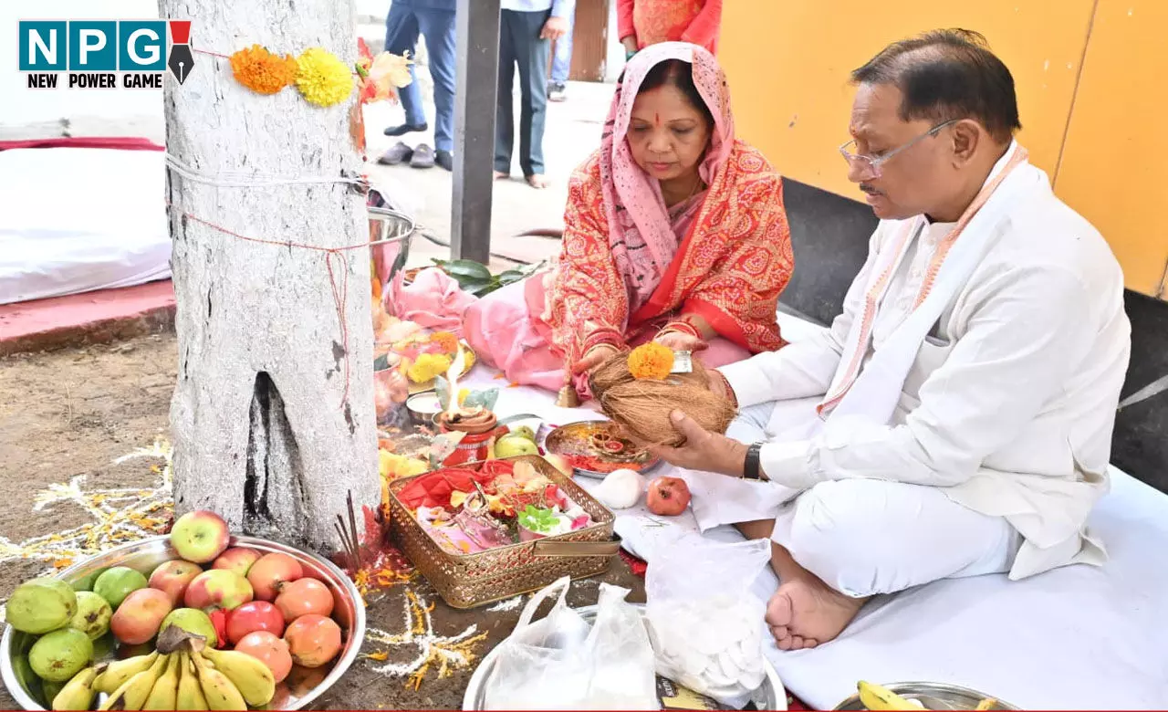 CM Vishnudeo Sai: आंवला नवमी पर मुख्यमंत्री ने आंवला वृक्ष की पूजा कर प्रदेशवासियों के सुख-समृद्धि की कामना की