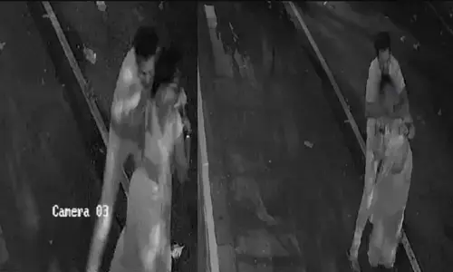 Bengaluru Crime: दिनदहाड़े महिला के सामने गन्दी हरकत, युवक ने बीच सड़क पर महिला के आगे किया हस्तमैथुन, CCTV में कैद हुई करतूत