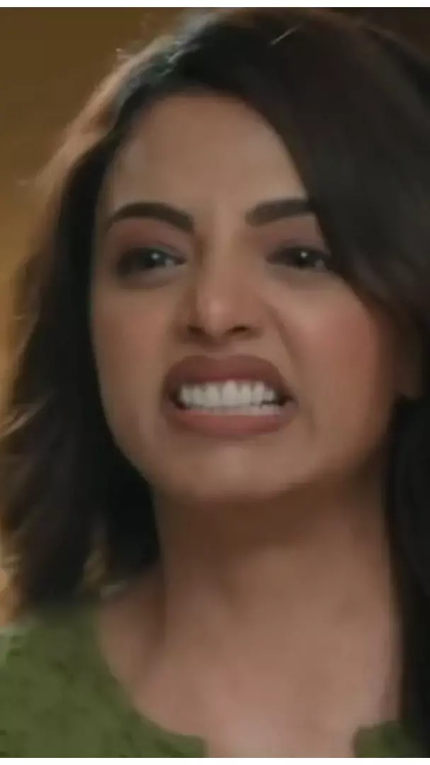 Anupama 4 November 2025: गौतम की हड्डी पसली तोड़ेगा अंश, माही के शादी में होगा ये बड़ा हादसा...