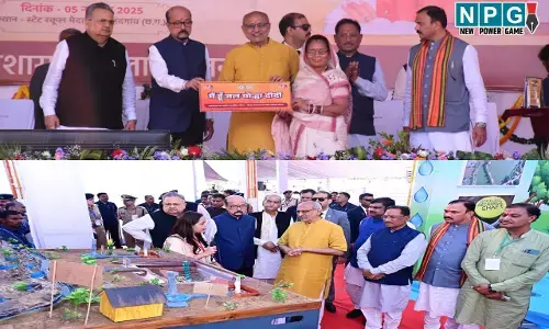 Mahtari Vandana Yojana: महतारी वंदन की किस्त जारी, उप राष्ट्रपति-राज्यपाल और मुख्यमंत्री हुये लखपति दीदी सम्मेलन में शामिल...