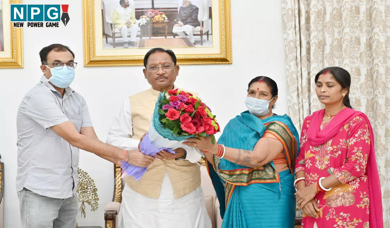 CG News: गणेशराम की दोनों किडनियाँ खराब हो चुकी थीं, फिर मुख्यमंत्री विशेष स्वास्थ्य सहायता योजना बनी संजीवनी, शासकीय मदद से किडनी प्रत्यारोपण सफल... CG News: गणेशराम की दोनों किडनियाँ खराब हो चुकी थीं, फिर मुख्यमंत्री विशेष स्वास्थ्य सहायता योजना बनी संजीवनी, शासकीय मदद से किडनी प्रत्यारोपण सफल...