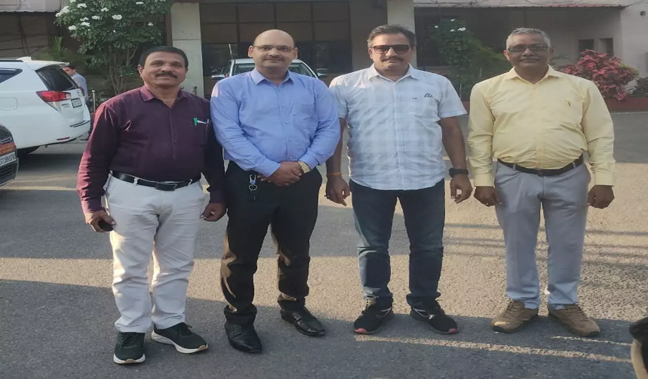 CG Teacher News: छत्तीसगढ़ शिक्षक मोर्चा की मांग हो फेडरेशन में शामिल, इन मांगों के बिना शिक्षक हड़ताल में नहीं होंगे शामिल