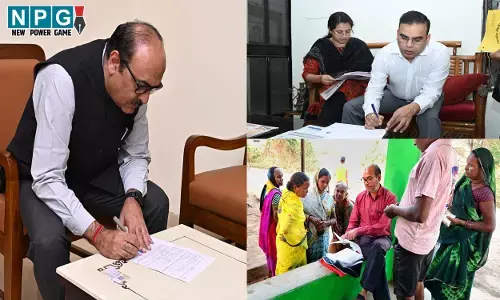 CG में SIR, घर-घर जा रहे बीएलओ... डीईओ, ईआरओ और एईआरओ मतदान केंद्र स्तर पर कर रहे सतत मॉनिटरिंग...