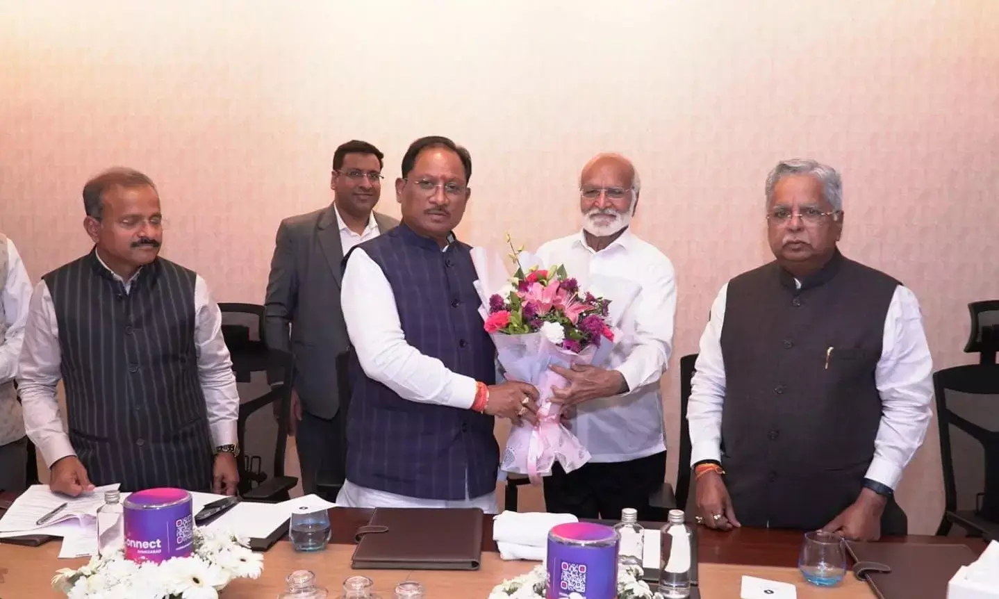 चिरिपाल इंडस्ट्रीज के निदेशक, कैडिला फार्मास्युटिकल्स लिमिटेड और निरमा ग्रुप के चेयरमैन ने मुख्यमंत्री विष्णुदेव से की मुलाकात