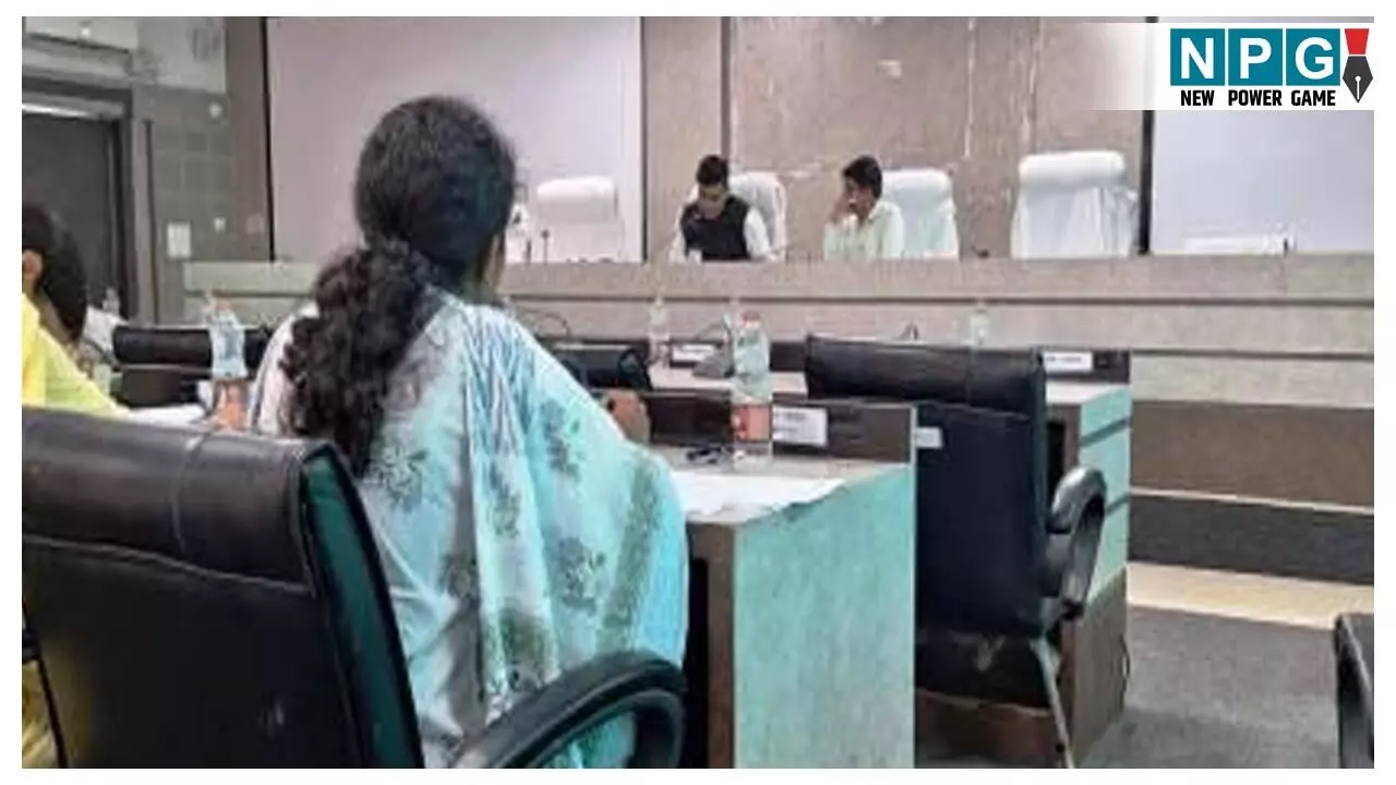 Dantewada News: कलेक्टर ने ली गई राजस्व अधिकारियों की बैठक, लंबित कार्यों को समय सीमा में पूरा करने के दिए निर्देश Dantewada News: कलेक्टर ने ली गई राजस्व अधिकारियों की बैठक, लंबित कार्यों को समय सीमा में पूरा करने के दिए निर्देश