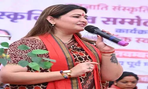 पंडरिया विधानसभा के वनांचल में निवासरत आदिवासी परिवार के 115 लोगों की हुई घर वापसी, विधायक भावना बोहरा ने पैर पखारकर किया स्वागत