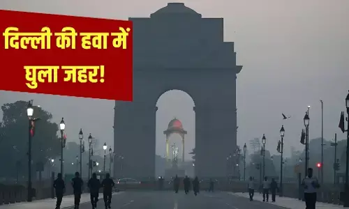 Delhi Pollution Update 2025: Delhi-NCR में AQI 400 के पार! जहरीली हवा से बिगड़ी सेहत, GRAP-3 के तहत सख्त प्रतिबंध लागू, ऐसे करें बचाव