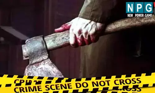 Bijapur Murder News: बुजुर्ग की बेरहमी से हत्या: रात के अंधेरे में घर में घुसे बदमाश, फिर मुंह पर कपड़ा बांधकर कुल्हाड़ी से काट डाला