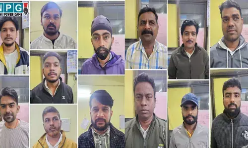 CG Balod News: बालोद में 13 जुआरी गिरफ्तार, इनमें व्यापारी भी शामिल, 3.33 लाख जब्त