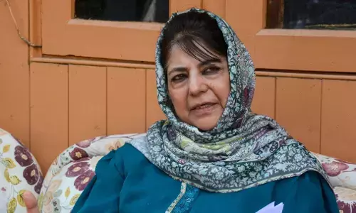 Mehbooba Mufti Delhi Blast: महबूबा मुफ्ती ने दिल्ली धमाका आरोपियों के घर गिराने की निंदा की, बोलीं- निर्दोषों को सज़ा देना अन्याय है, जानिए पूरा मामला!