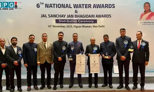 CG News: गरियाबंद जिला को जल संचय, जन भागीदारी के कार्य के लिए मिला देश में तीसरा स्थान, राष्ट्रपति के हाथों कलेक्टर ने ग्रहण किया पुरस्कार