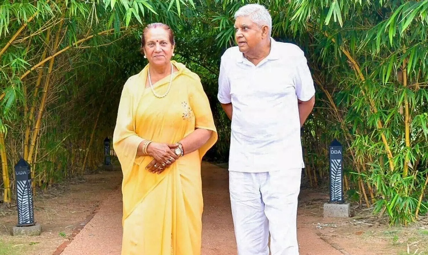 Jagdeep Dhankhar news: पूर्व उपराष्ट्रपति जगदीप धनखड़ की पत्नी हुई घायल, AIIMS के इमरजेंसी में भर्ती, जानिए कैसे हुई घायल?