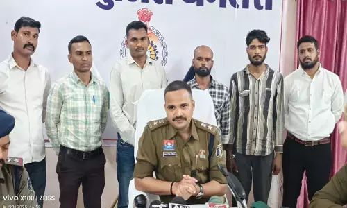 Dhamtari News: ज्वेलर्स शॉप में गोलीकांड, MP के दो ट्रक ड्राइवर निकले आरोपी, धमतरी पुलिस ने पकड़ा, पिस्टल व छर्रे जब्त...