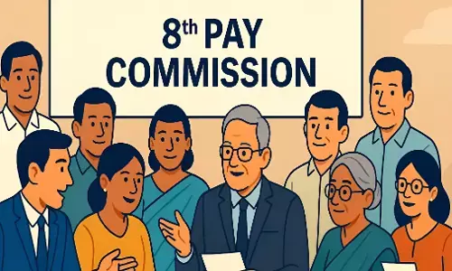 8th Pay Commission: कर्मचारियों के लिए बड़ी अपडेट, लागू होगी ओल्ड पेंशन स्कीम? 1 करोड़ कर्मचारियों पर पड़ेगा बड़ा असर, संगठनों ने PM को भेजा प्रस्ताव