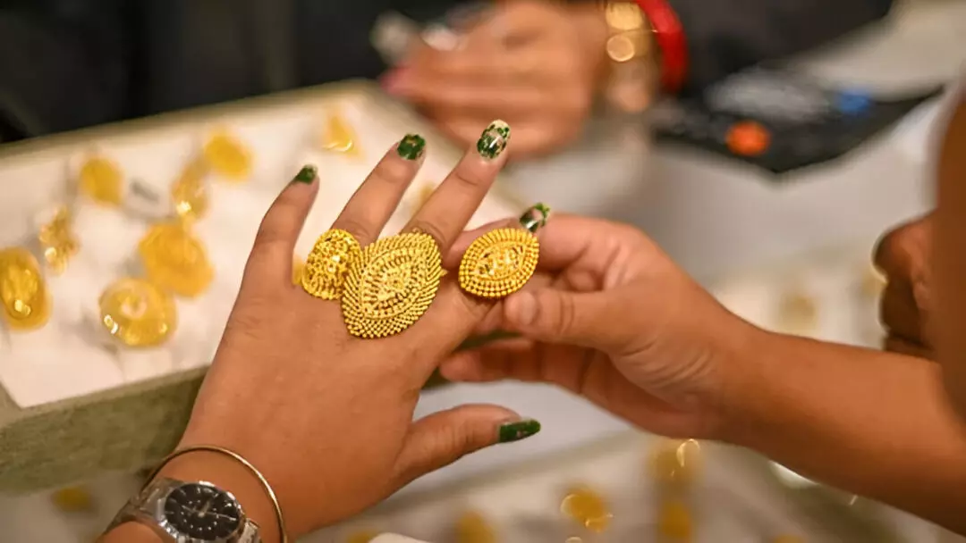 Gold Buying Guide: 9, 14 या 18 कैरेट- कौन-सा सोना आपके लिए बेस्ट है? शादी के लिए क्या चुनें?