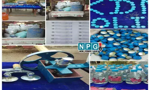 CG Fake Liquor: छत्तीसगढ़ में नकली शराब का भंडाफोड़, केमिकल मिलाकर नकली प्रिंट, नकली होलोग्राम लगाकर बेच रहे थे मदिरा, चार आरोपी गिरफ्तार...