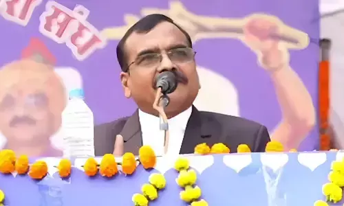 IAS Santosh Verma: सीनियर IAS संतोष वर्मा ससपेंड! आरक्षण पर विवादित टिप्पणी के बाद सरकार ने लिया एक्शन, जानिए क्या है पूरा विवाद?