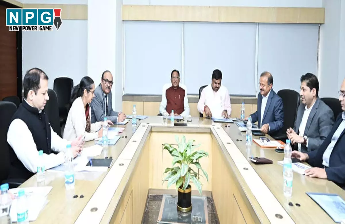 CG Teacher News: शिक्षा विभाग की रणनीति पर हाई लेवल मीटिंग, CM विष्णु देव बोले-एक शिक्षक अपनी जिम्मेदारी को दृढ़ता से निभा ले...शिक्षक भर्ती पर भी चर्चा