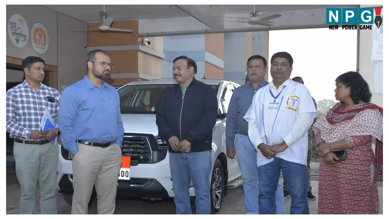 Mungeli News: एक्शन में कलेक्टर... सीएमएचओ कार्यालय का किया औचक निरीक्षण, लापरवाही पर CMHO समेत 4 अधिकारियों को जारी किया नोटिस