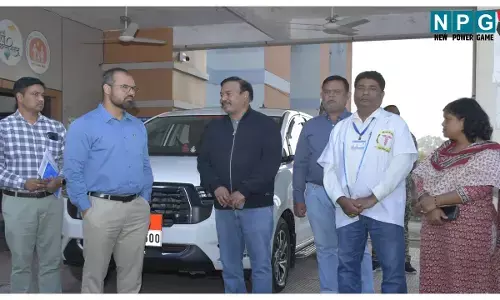 Mungeli News: एक्शन में कलेक्टर... सीएमएचओ कार्यालय का किया औचक निरीक्षण, लापरवाही पर CMHO समेत 4 अधिकारियों को जारी किया नोटिस