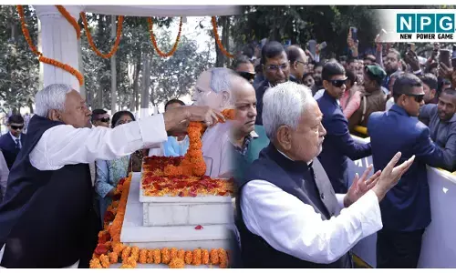 CM News: स्वतंत्रता सेनानी कविराज रामलखन सिंह की पुण्य तिथि, CM ने पिता को माल्यार्पण कर दी श्रद्धांजलि